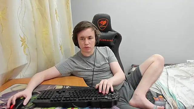 iliaskrislove online show from 13, 4, 2026