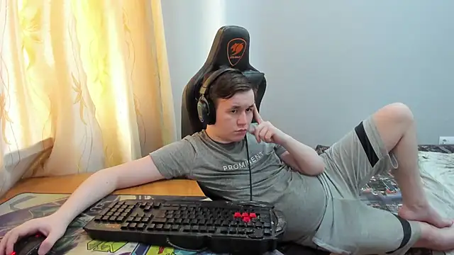 iliaskrislove online show from 25, 6, 2026
