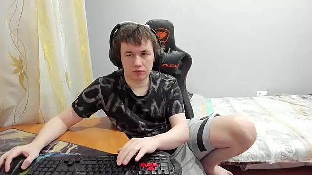 iliaskrislove online show from 7, 2, 2026