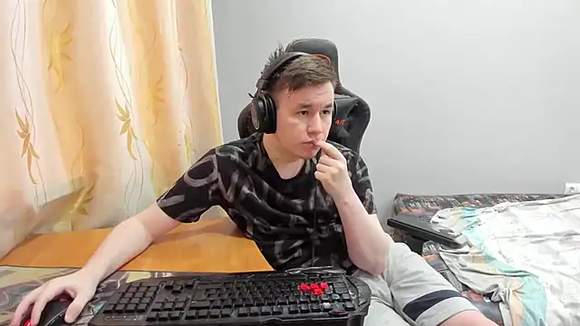 iliaskrislove online show from 29, 4, 2026