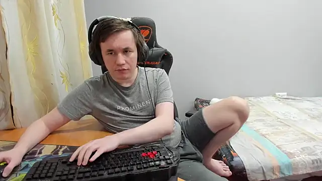 iliaskrislove online show from 2, 3, 2026