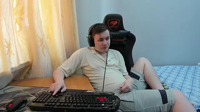 iliaskrislove online show from 8, 5, 2026