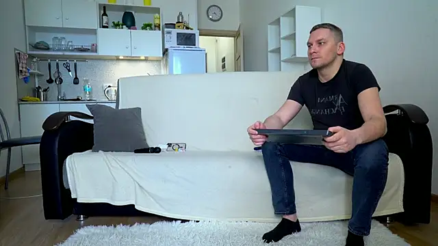 Snapshot of littlesweettifany chatting on 17, 3, 2025 littlesweettifany online show from 17, 3, 2025