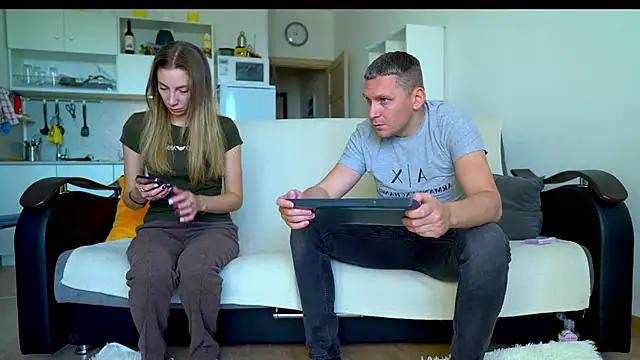 Snapshot of littlesweettifany chatting on 1, 10, 2025 littlesweettifany online show from 1, 10, 2025