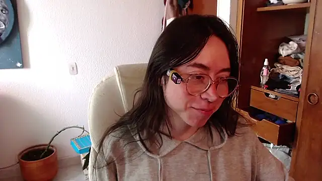 emily pearl  online show from 9, 1, 2026