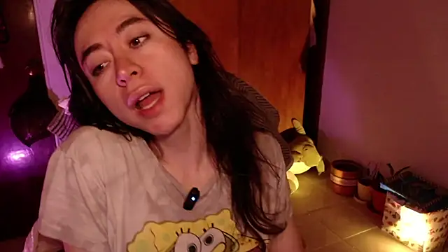 emily pearl  online show from 21, 10, 2025