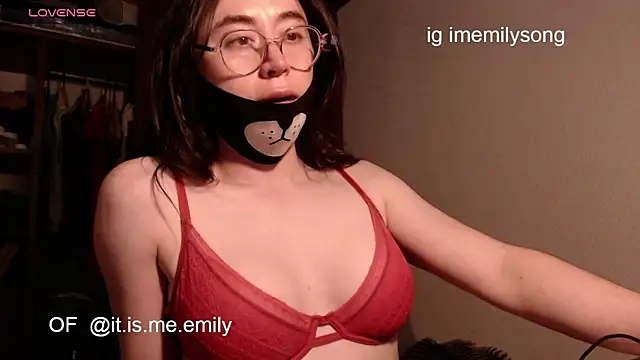 emily pearl  online show from 9, 6, 2026
