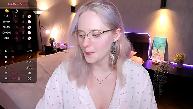 Aemilia  online show from 12, 2, 2025