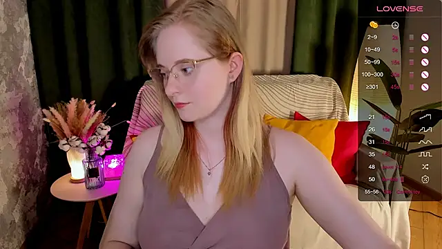 Aemilia  online show from 3, 6, 2026