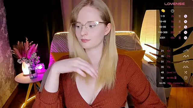 Aemilia  online show from 6, 3, 2026