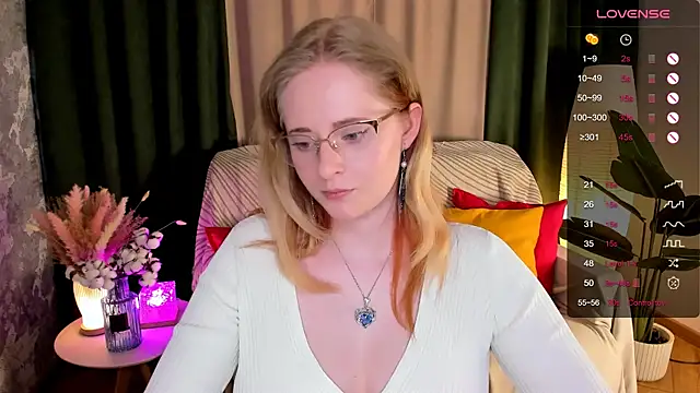 Aemilia  online show from 29, 4, 2026
