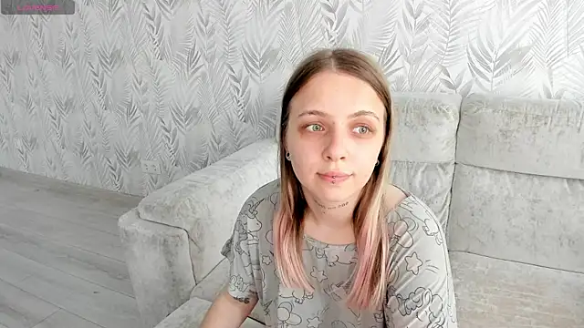 Snapshot of Alice_Halle chatting on 12, 6, 2026 Alice Halle online show from 12, 6, 2026