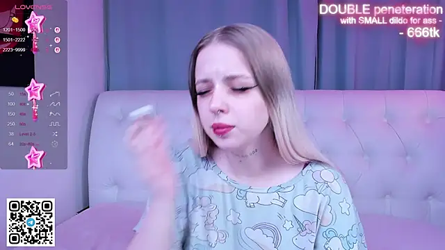 Alice Halle online show from 6, 11, 2025