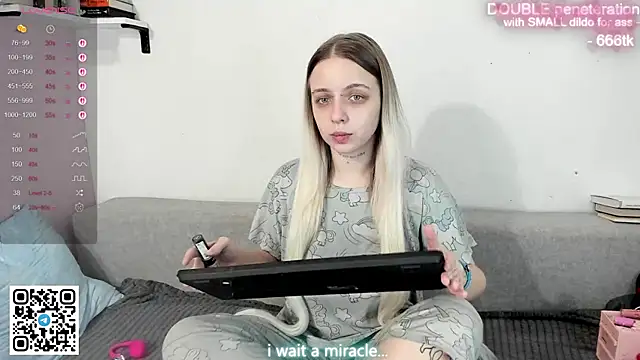 Alice Halle online show from 14, 1, 2026