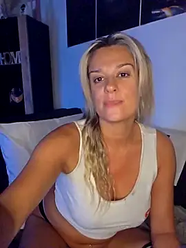 SpicyVicky online show from 30, 9, 2025