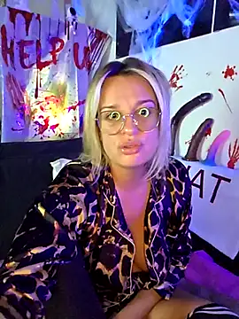 SpicyVicky online show from 17, 10, 2025