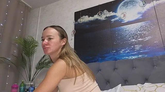 Strip-Lady online show from 24, 7, 2026