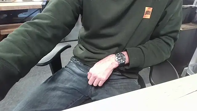 Michealtje85 online show from 12, 1, 2026