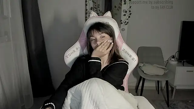 MashkaRay online show from 10, 9, 2025