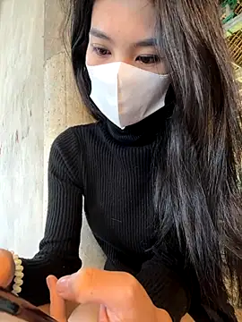 Ladygirrl22 online show from 21, 11, 2025