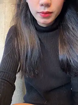 Ladygirrl22 online show from 25, 11, 2025