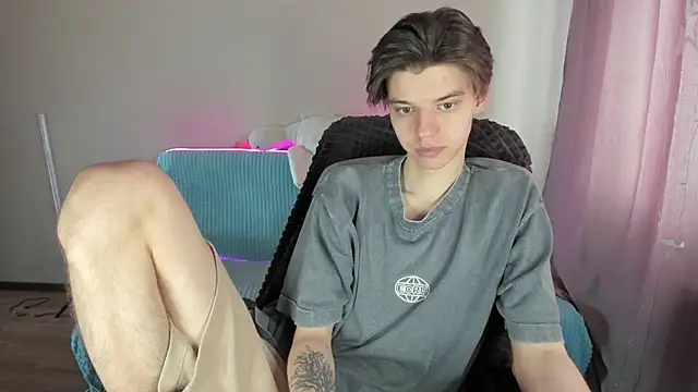 Liam sexy1 online show from 18, 3, 2025