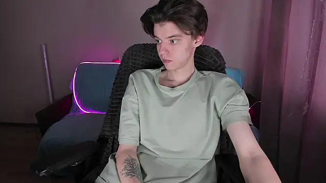 Liam sexy1 online show from 20, 3, 2025