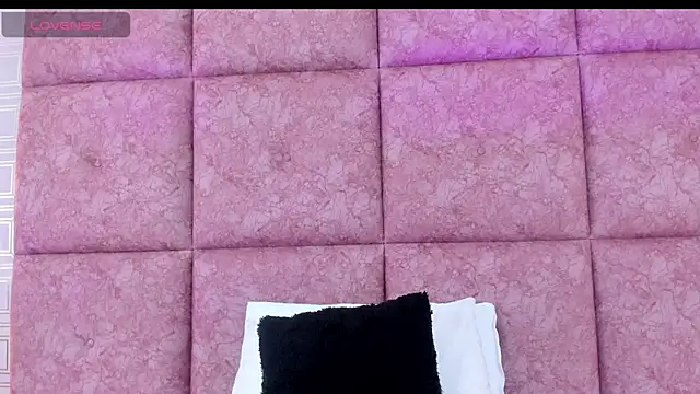 MiaTorres-1 online show from 28, 2, 2025