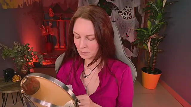 VandaRossi online show from 31, 10, 2025