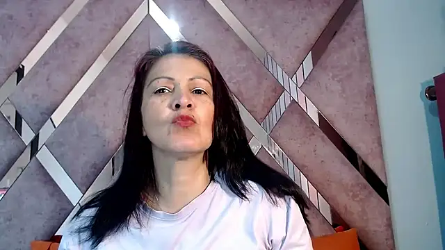 Mulan sexy01 online show from 24, 2, 2026