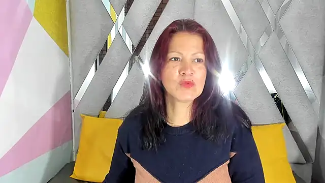 Mulan sexy01 online show from 4, 7, 2026
