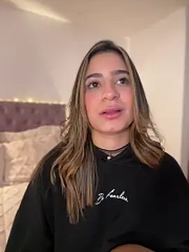 samantha evans2 online show from 3, 2, 2026