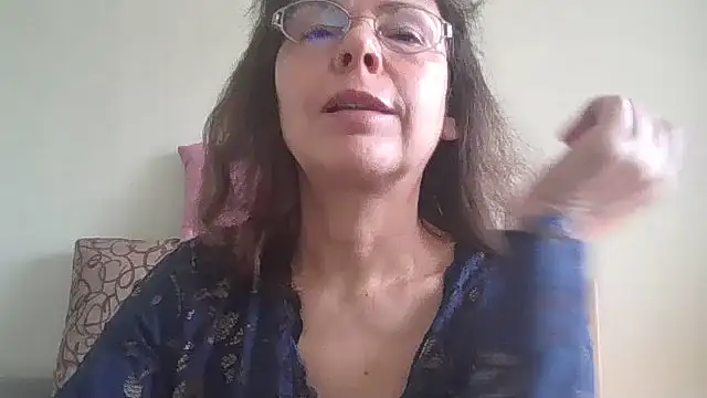 HollyJewel online show from 13, 3, 2026