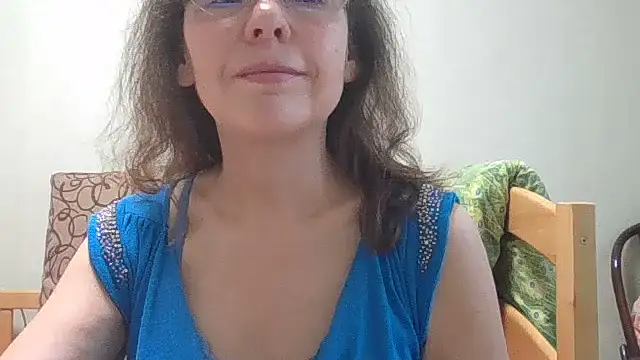 Snapshot of HollyJewel chatting on 26, 6, 2026 HollyJewel online show from 26, 6, 2026