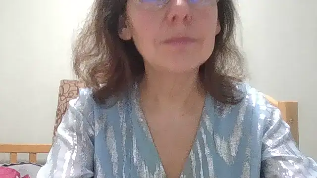 HollyJewel online show from 31, 3, 2026