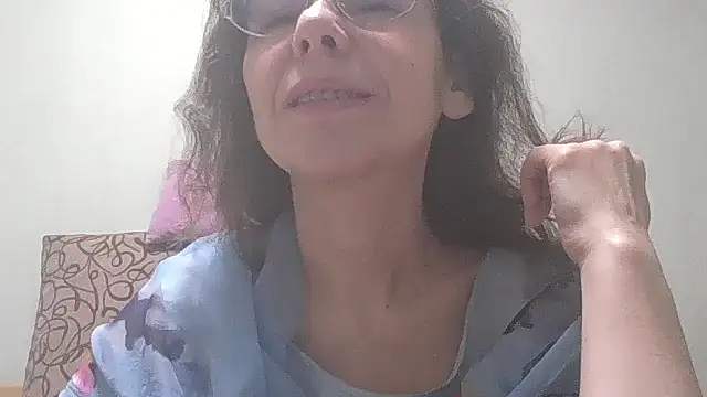 Snapshot of HollyJewel chatting on 18, 2, 2025 HollyJewel online show from 18, 2, 2025