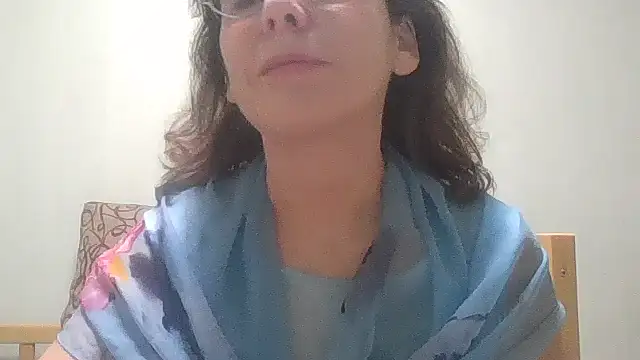 Snapshot of HollyJewel chatting on 27, 11, 2025 HollyJewel online show from 27, 11, 2025