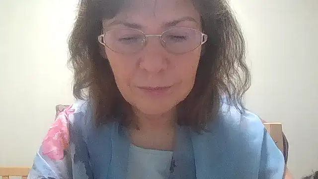 Snapshot of HollyJewel chatting on 11, 11, 2025 HollyJewel online show from 11, 11, 2025