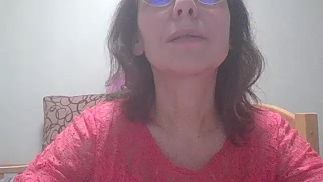 Snapshot of HollyJewel chatting on 14, 2, 2025 HollyJewel online show from 14, 2, 2025