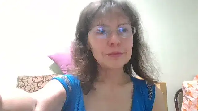 Snapshot of HollyJewel chatting on 21, 6, 2026 HollyJewel online show from 21, 6, 2026