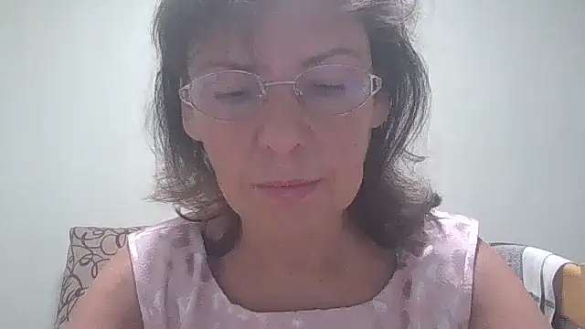 Snapshot of HollyJewel chatting on 2, 10, 2025 HollyJewel online show from 2, 10, 2025