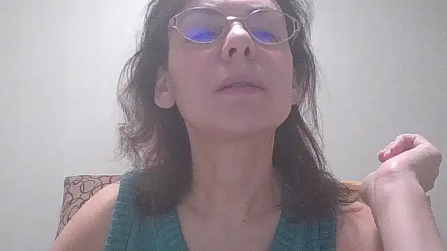 Snapshot of HollyJewel chatting on 27, 2, 2025 HollyJewel online show from 27, 2, 2025