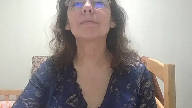 HollyJewel online show from 9, 3, 2026