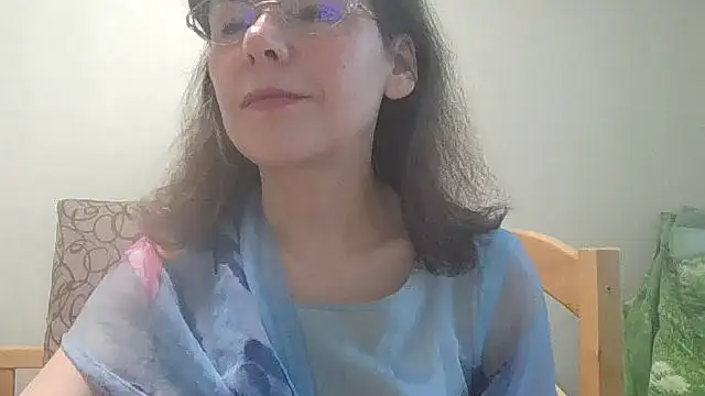 Snapshot of HollyJewel chatting on 1, 6, 2026 HollyJewel online show from 1, 6, 2026
