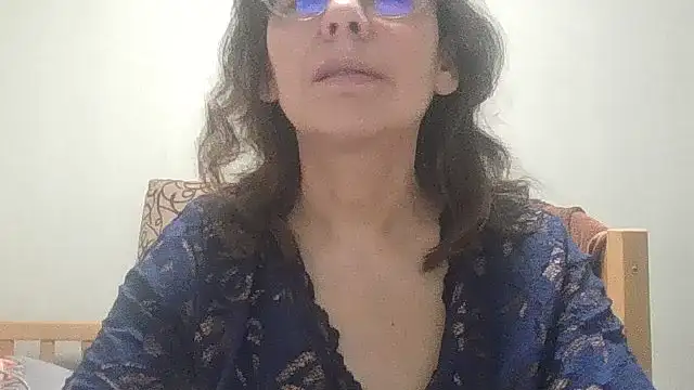 HollyJewel online show from 8, 3, 2026