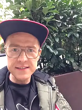 Fuc71 online show from 22, 9, 2025