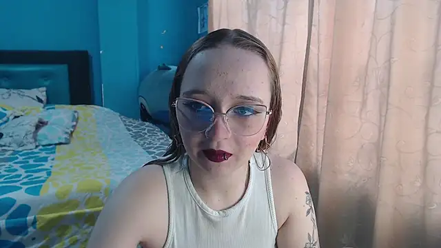 Liaroberts1 online show from 17, 3, 2025