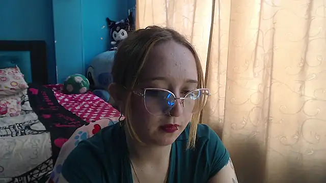 Liaroberts1 online show from 18, 3, 2025