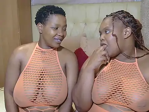 Xxxsluts online show from 17, 11, 2025