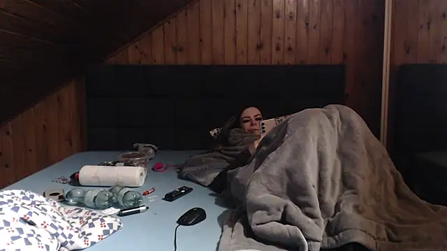 BoeseMoni1998 online show from 15, 3, 2025